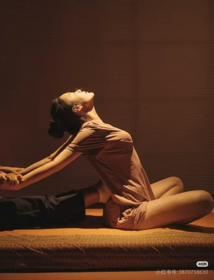 Thai massage stretching